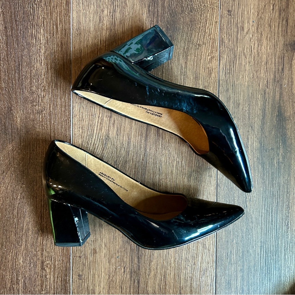 Black Pointed Heels